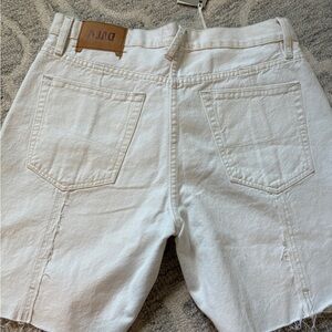 DALA Partner Short – White Optico – Size 30 – NWT $192 MSRP